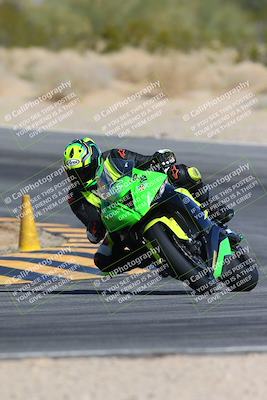media/Feb-04-2024-SoCal Trackdays (Sun) [[91d6515b1d]]/5-Turn 10 Set 1 (1120am)/